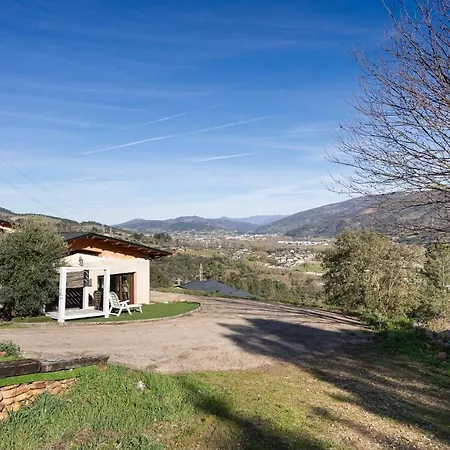 Semesterbostad Luxury Valdeorras *