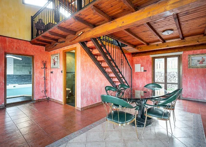 Luxury Valdeorras بيت للعطل *