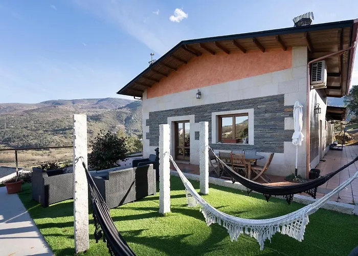 Luxury Valdeorras بيت للعطل Valdegodos